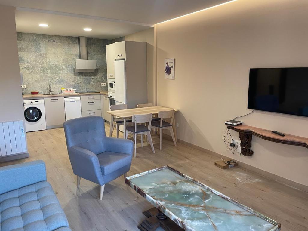 Apartamentos Gyc Vistas A Santo Domingo León Eksteriør bilde